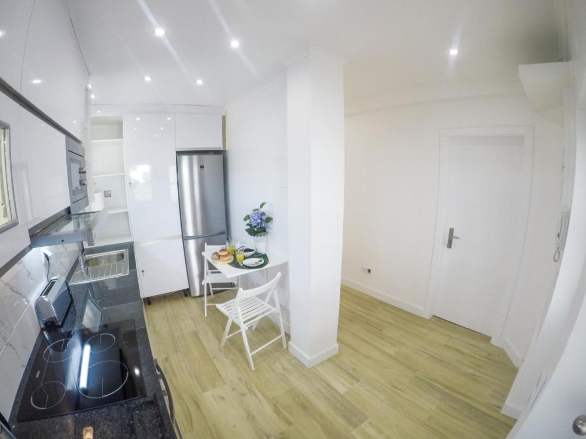 Luxury Flat In Faro Apartment Exterior photo